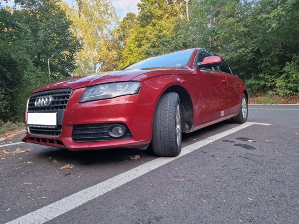 Se vinde Audi A4 (B8) 2010