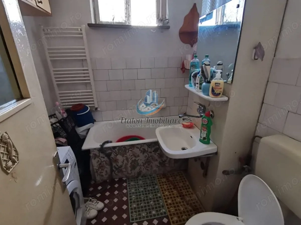 Apartament 2 camere etaj 1 Darmanesti Piatra Neamt — fotografia 3