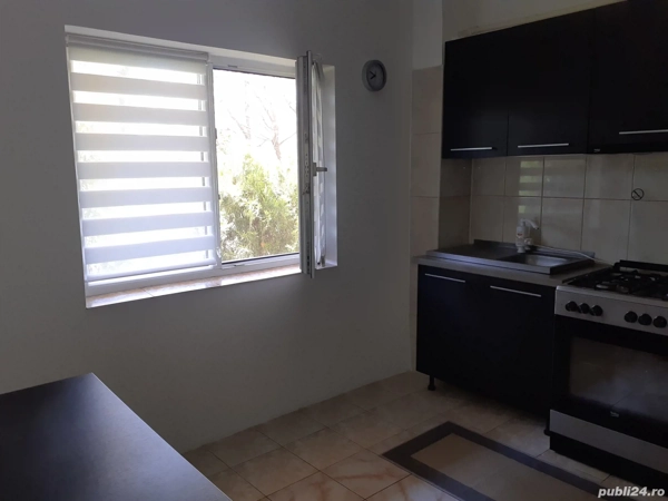 Vand apartement 2 camere Tecuci,judetul Galati — fotografia 1