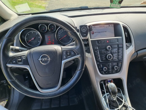 OPEL Astra 2011 — imagine 5