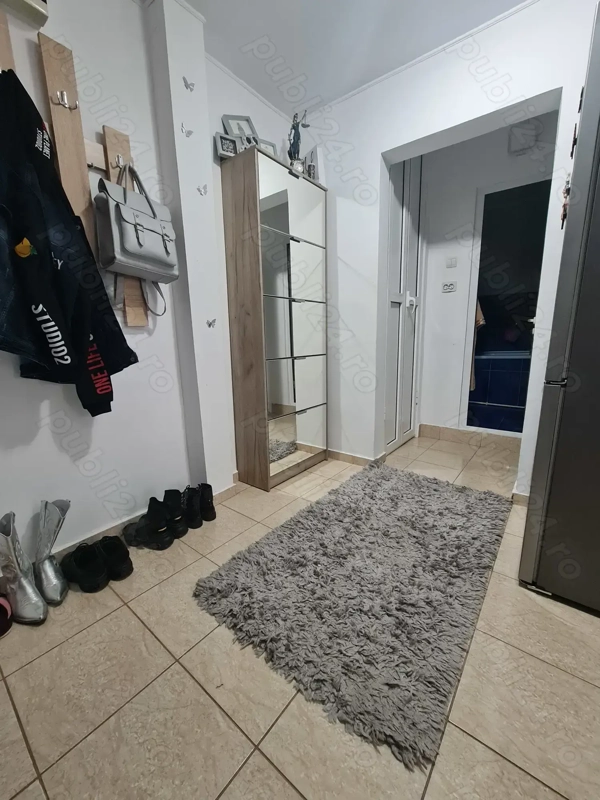 2 camere Progresu , mobilat LA CHEIE — fotografia 3