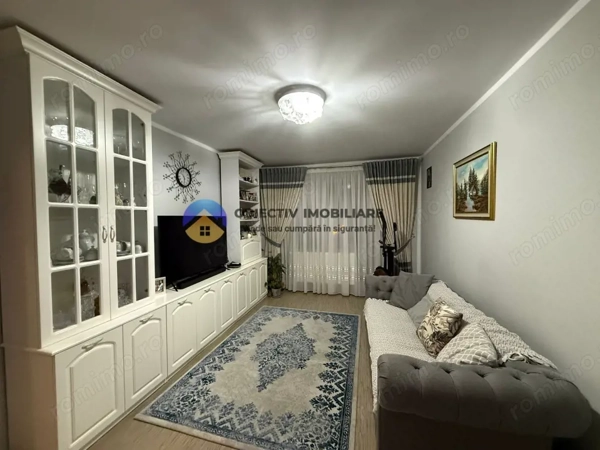 Apartament 3 camere de vânzare – Etaj 2 – Dărmănești — fotografia 1