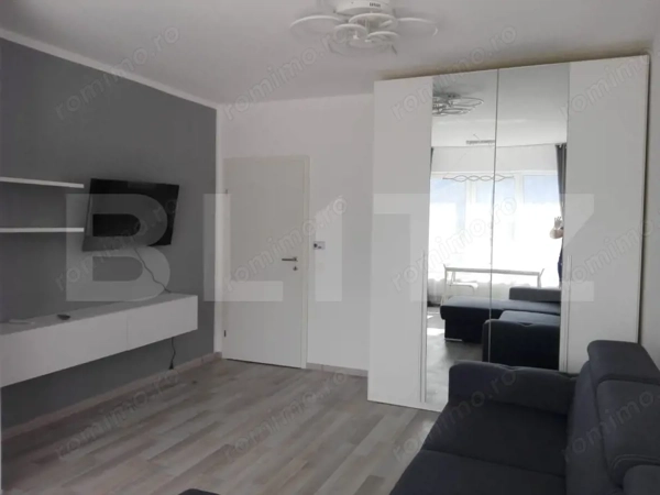 Apartament cu o camere Avantgarden, investitie, etaj intermediar, loc de parcare — fotografia 3