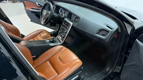VOLVO V60 2011 — imagine 17