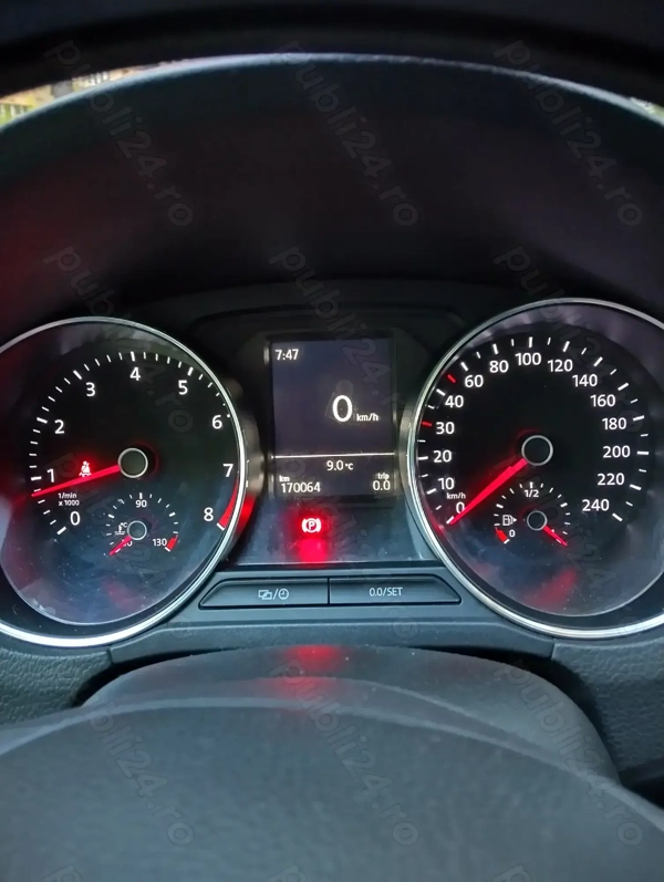 VOLKSWAGEN Polo 2015 — imagine 4