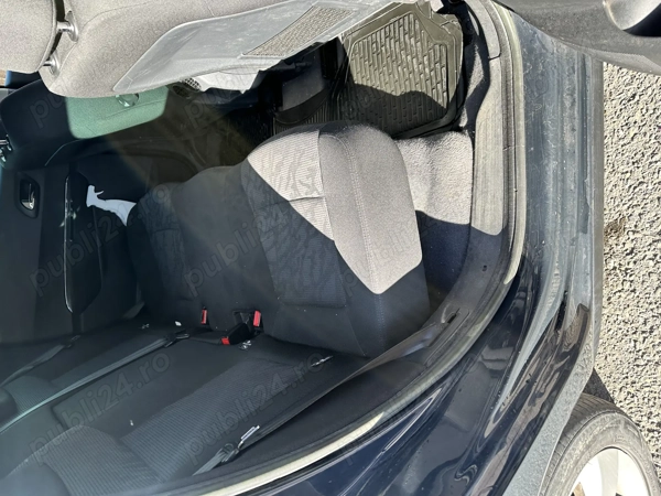 PEUGEOT 3008 2011 — imagine 3