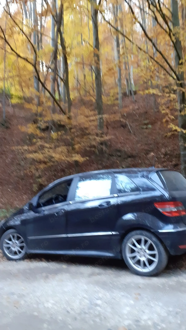 Mercedes Benz B 160