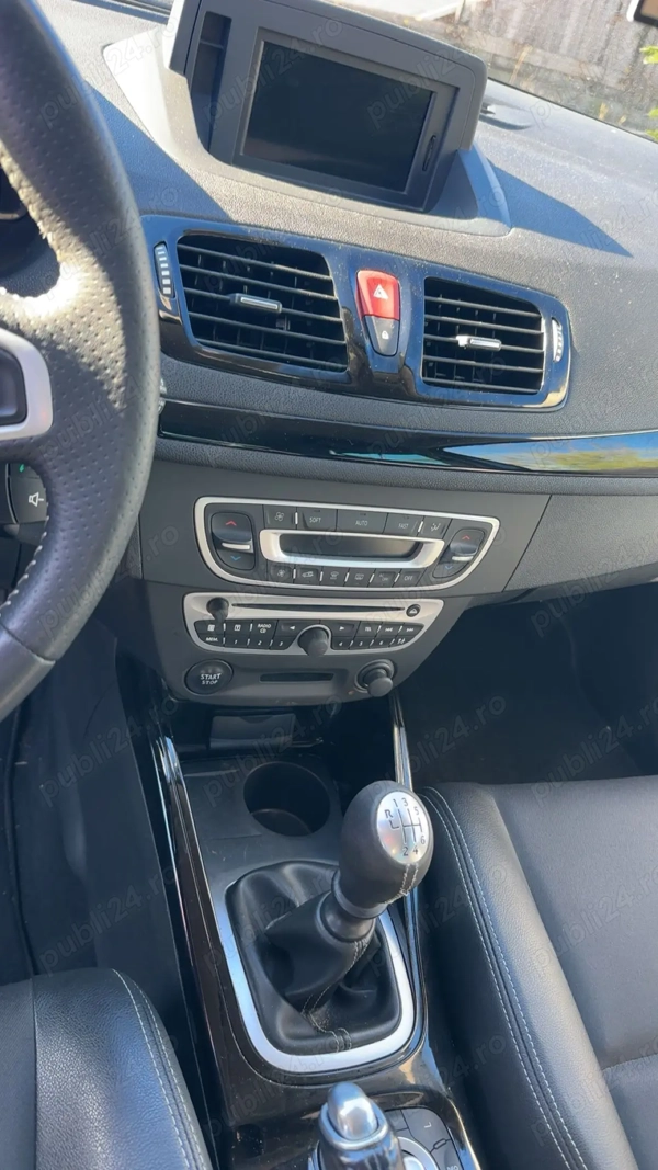 RENAULT Megane 2011 — imagine 4