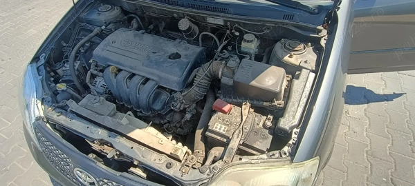 TOYOTA Corolla 2003 — imagine 3