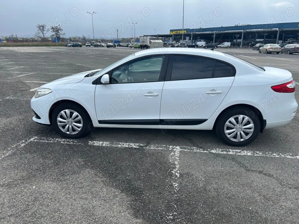 Vând Renault Fluence