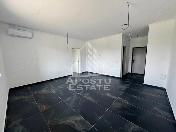 Oportunitate investitie apartamente cu 1 camera 45 mp utili parter — fotografia 1