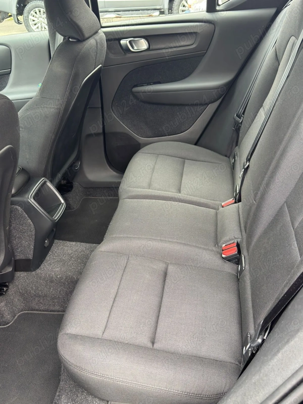 VOLVO XC40 2020 — imagine 5