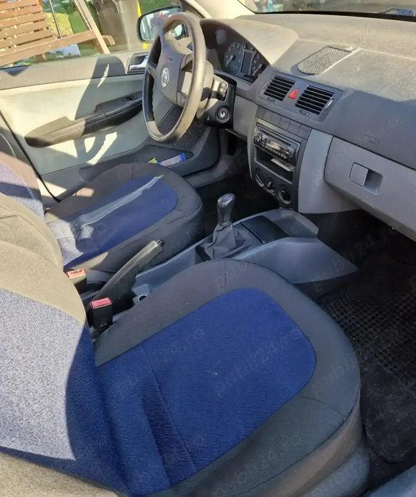 SKODA Fabia 2002 — imagine 3
