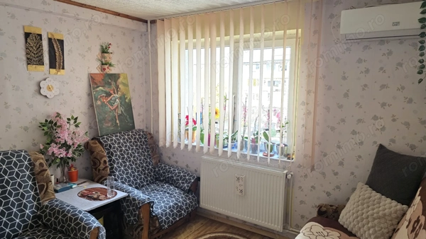 Vand apartament 3 camere in Deva, zona Gojdu, Al. Viitorului, etaj 3, mobilat, utilat — fotografia 1