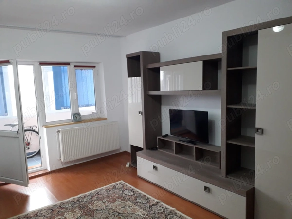 Apartament 2 camere Slobozia, IL — fotografia 1