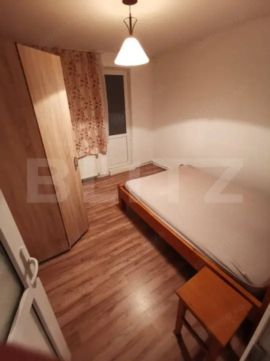 Apartament 3 camere, 62 mp, zona Podu Ros — fotografia 1