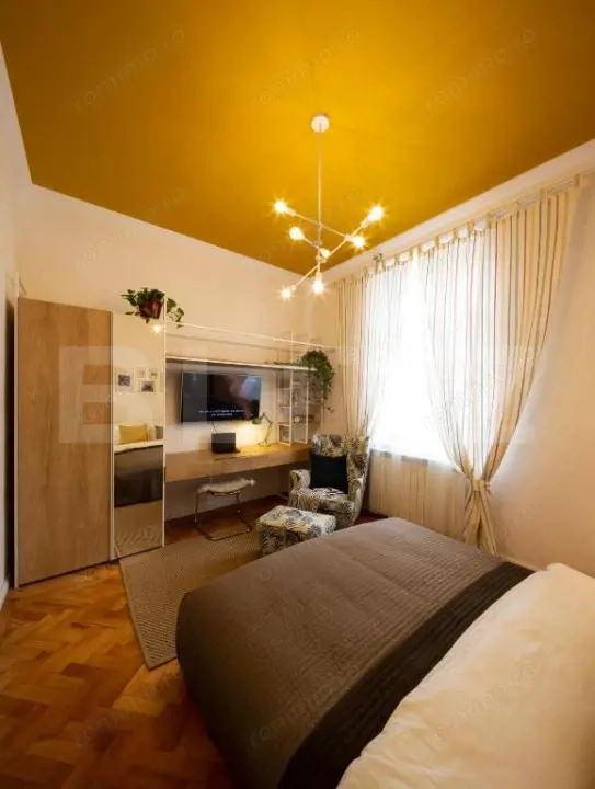 Oportunitate! 2 apartamente, 2 parcari, garaj, la cheie, Regionala CFR — fotografia 1