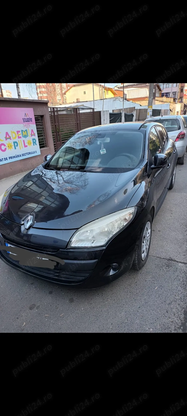 RENAULT Megane 2010 — imagine 5