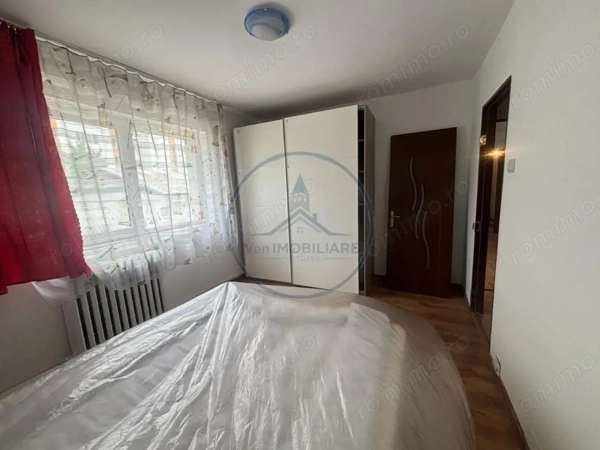 Apartament 3 camere renovat – 82 mpc – Etaj 1 — fotografia 3