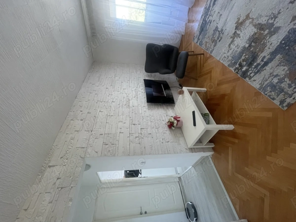 Vând apartament 2 camere mobilat și utilat — fotografia 2