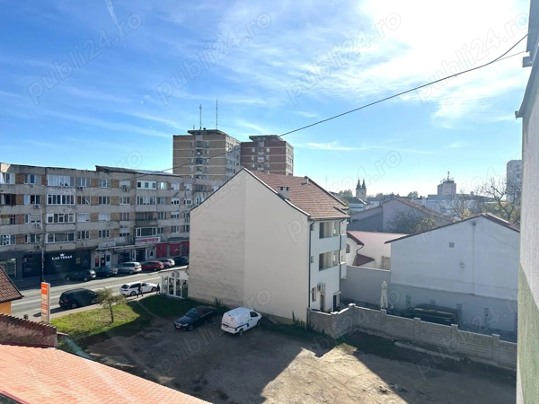 APARTAMENT cu 1 Camera, in Zona Centrala — fotografia 1