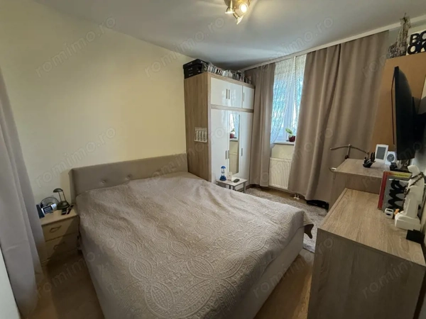 Apartament 3 camere, decomandat, 70 mp utili - Lipovei — fotografia 3