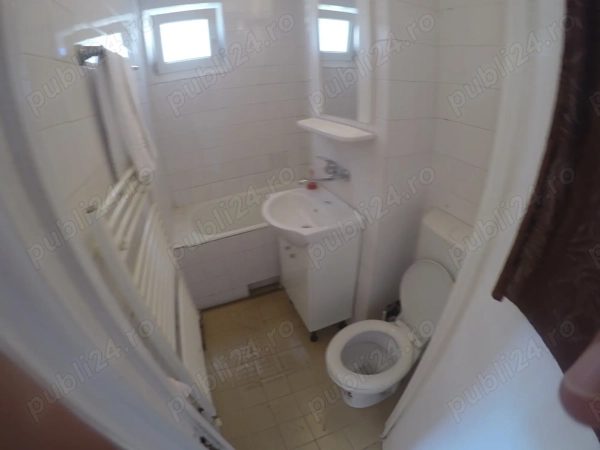 Vand apartament cu 3 camere in Manastur, Cluj-Napoca — fotografia 1