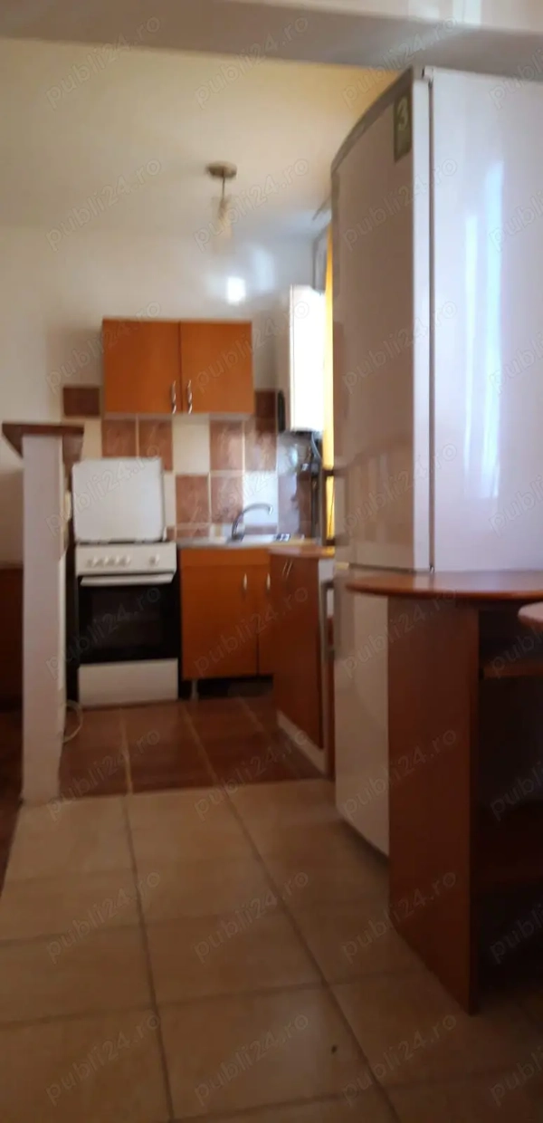 Garsonieră de închiriat — fotografia 2