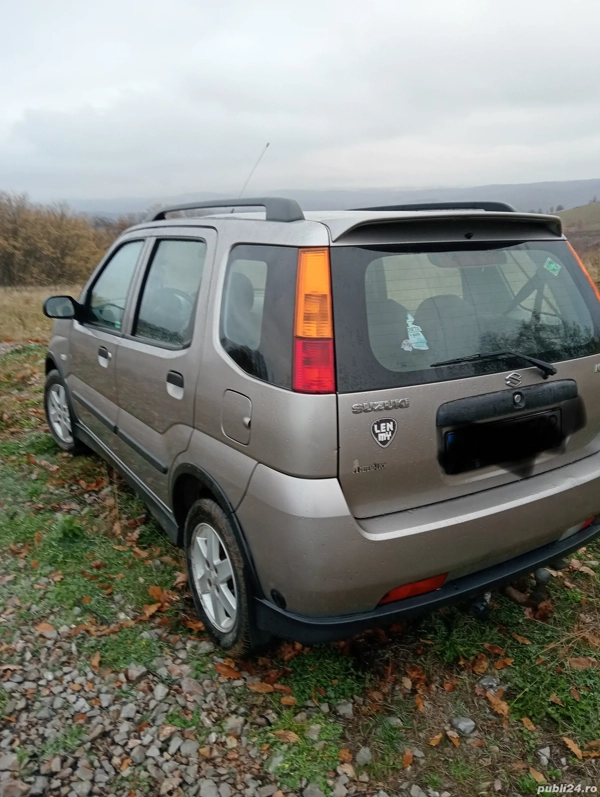 SUZUKI Ignis 2004 — imagine 5