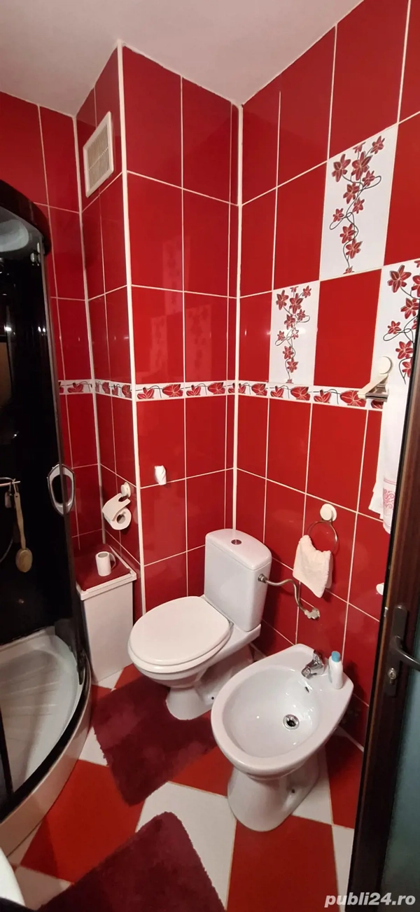 Vand apartament cu 2 camere zona CAM — fotografia 3
