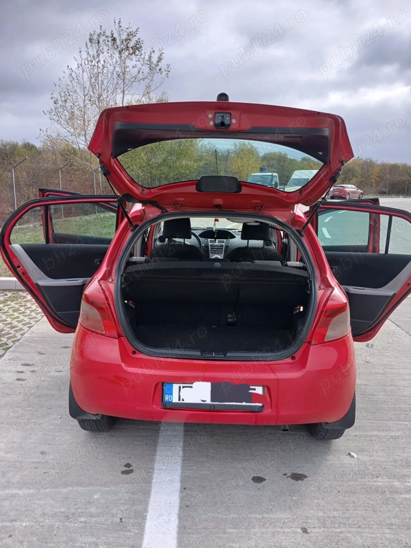 TOYOTA Yaris 2005 — imagine 2