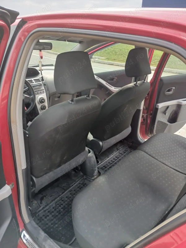 TOYOTA Yaris 2005 — imagine 8