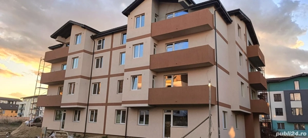 Vand apartamente cu 2 si 3 camere Proprietar — fotografia 1