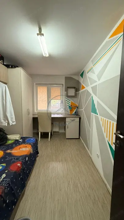 Apartament 3 camere zona Stefan Cel Mare — fotografia 1