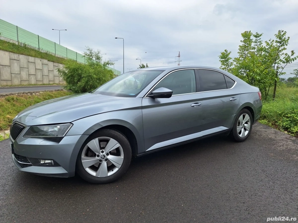 Skoda Superb Hatchback 2.0 tdi