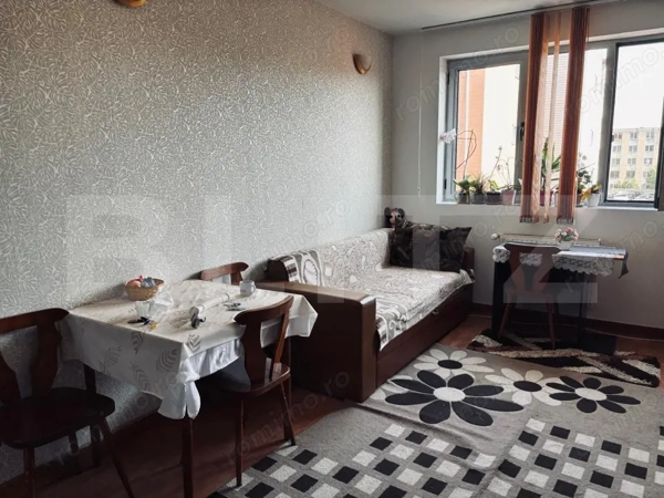 Apartament cu 2 camere, 47 mp, zona Cloșca — fotografia 1