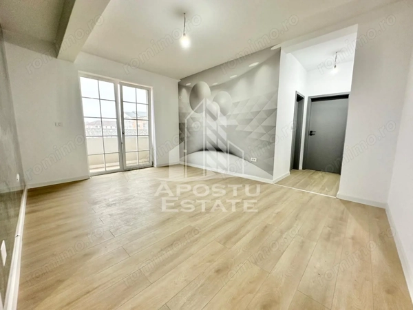 Apartament cu 2 camere de 62 mp utili cu dressing la asfalt in Giroc — fotografia 2