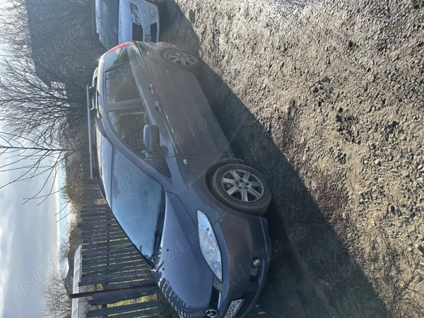 Vand Mazda 5