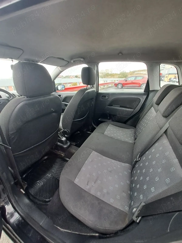 FORD Fiesta 2004 — imagine 9