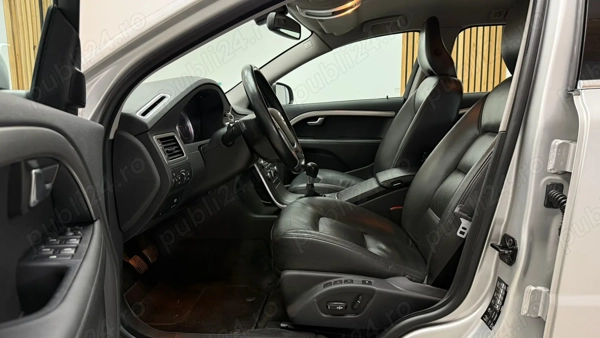 VOLVO V70 2011 — imagine 7