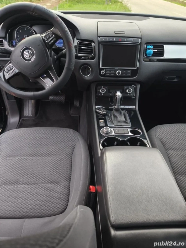 VOLKSWAGEN Touareg 2015 — imagine 3
