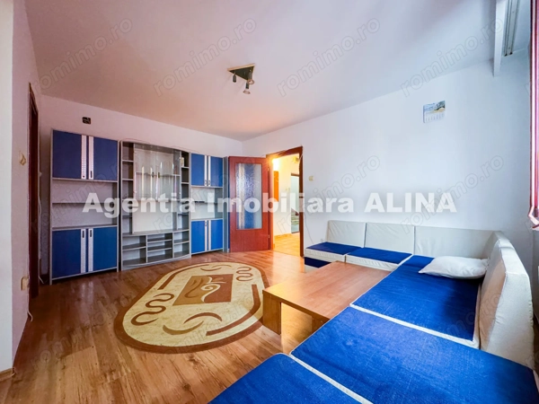 Ap. 3 camere in Deva, zona Ultracentrala, Piata Victoriei, 55 mp, etaj 3 — fotografia 1