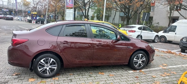 OPEL Astra 2018 — imagine 4