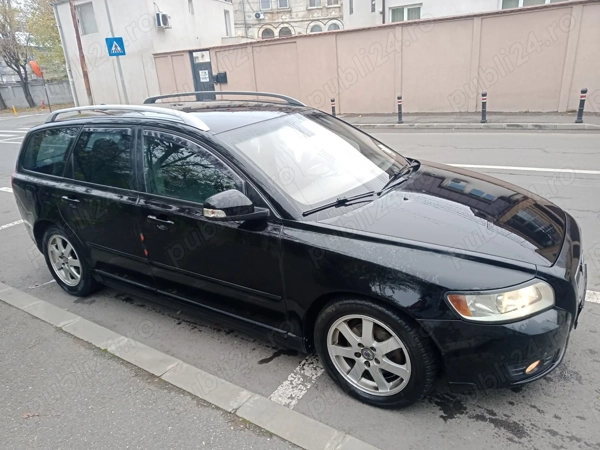 Volvo V50