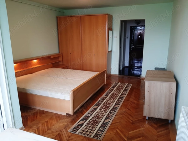 Vand garsoniera, 31 mp., zona Gării — fotografia 1
