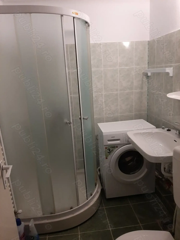 Vand garsoniera, 31 mp., zona Gării — fotografia 3