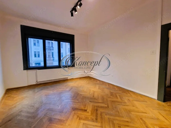 Apartament central cu farmec istoric pe Bulevardul Eroilor — fotografia 3