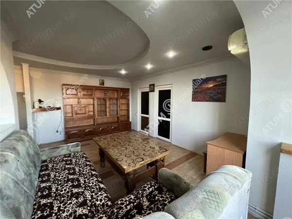 Apartament cu 3 camere la etajul 2 in zona Terezian din Sibiu — fotografia 3