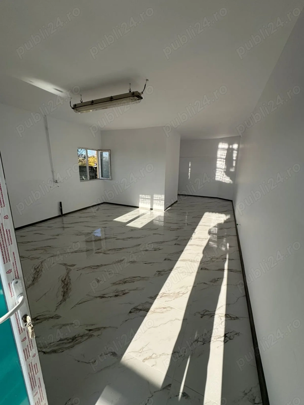 Inchiriere clădire 360 mp + teren generos 3600mp total sau partial