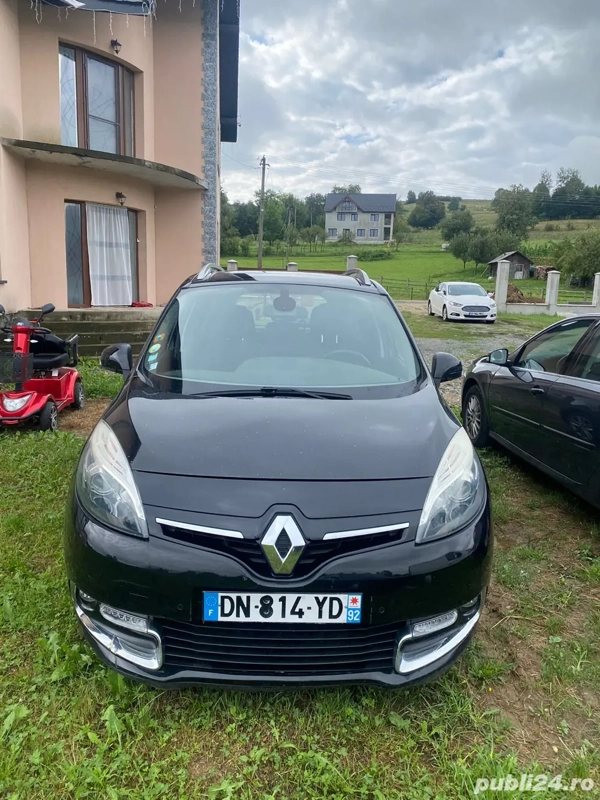 renault scenic.